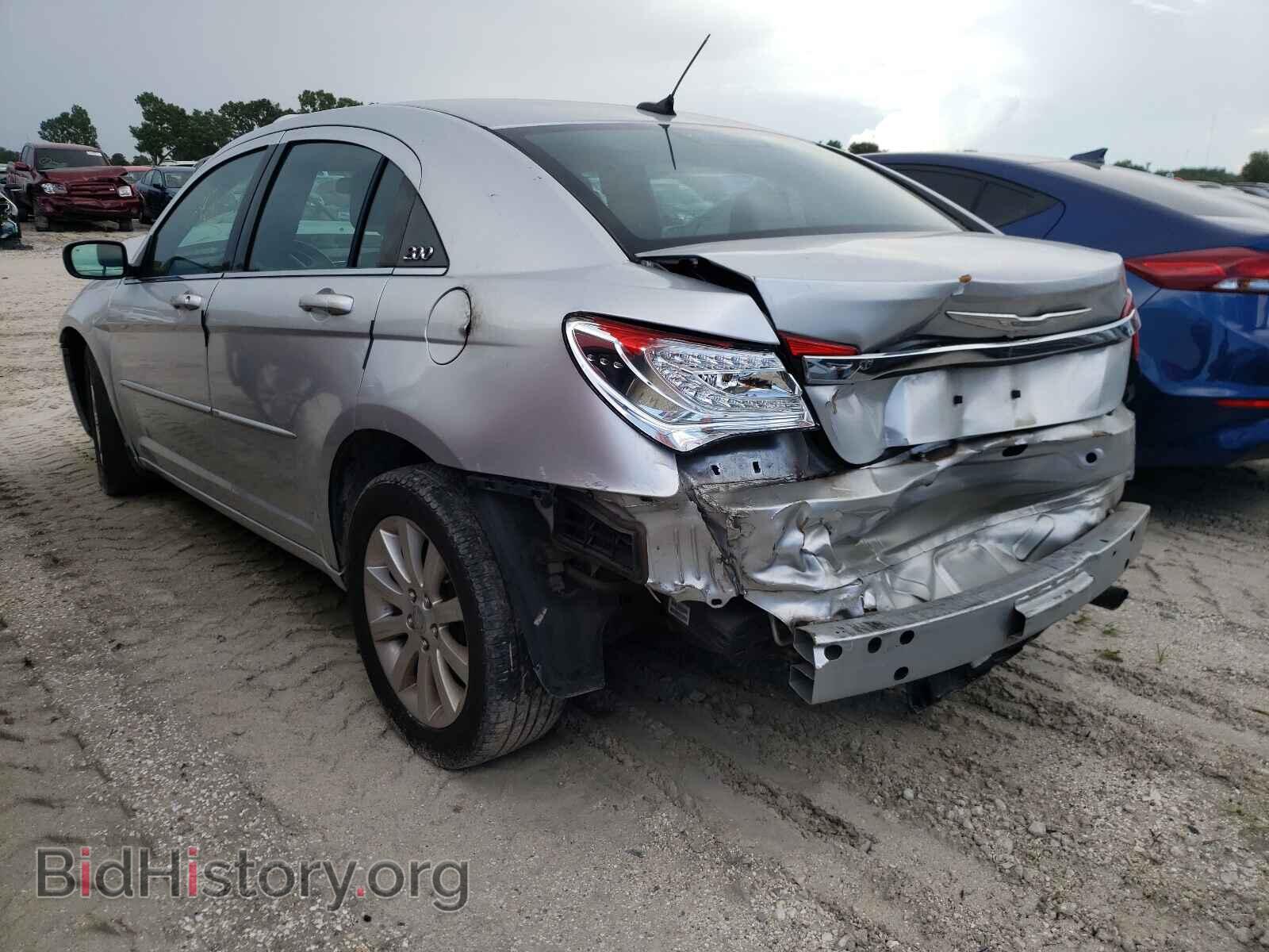 2012 CHRYSLER 200 - VIN: 1C3CCBBBXCN205173 - Фото 3