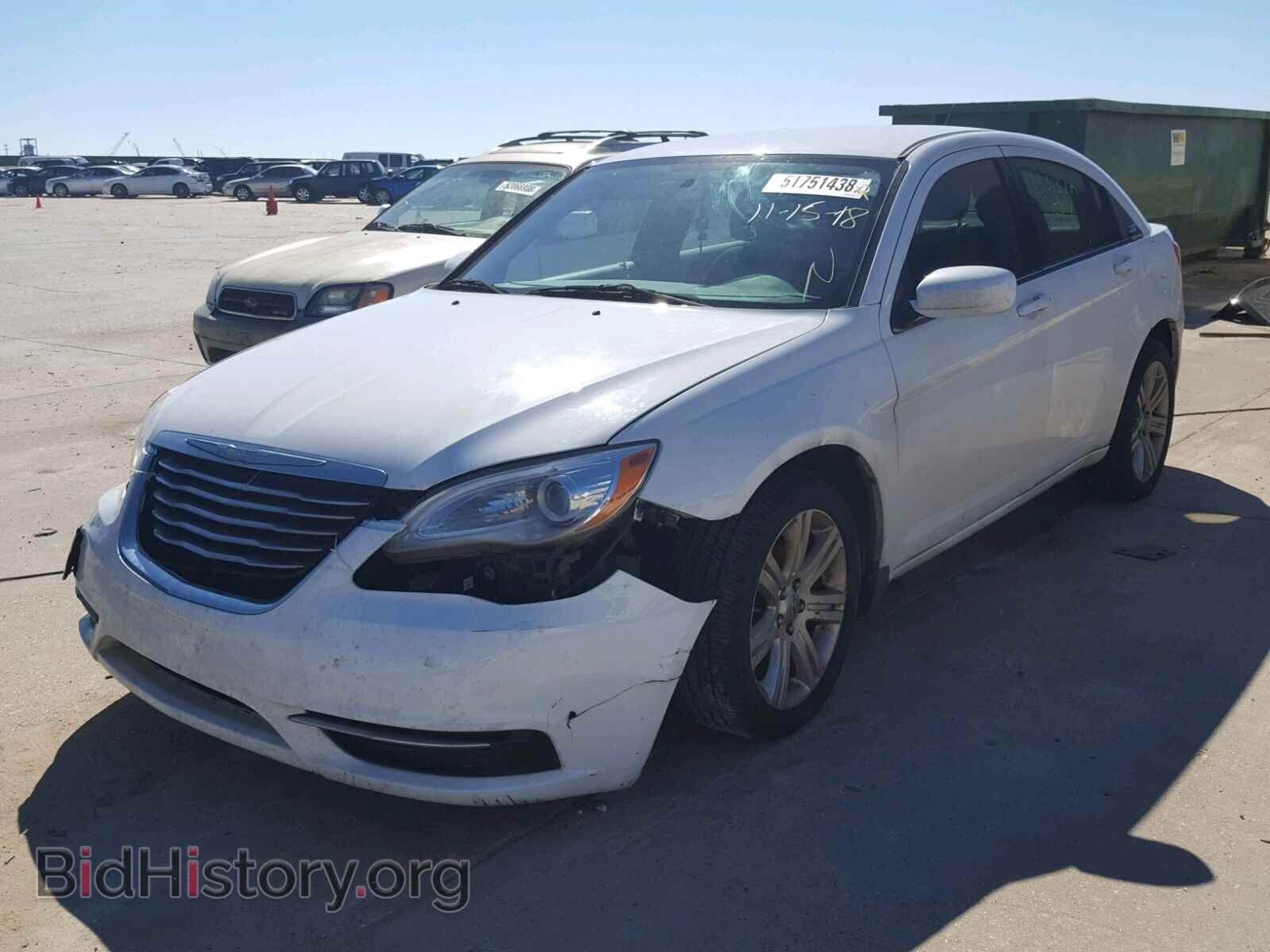 2012 CHRYSLER 200 - VIN: 1C3CCBAB4CN295485 - Фото 2