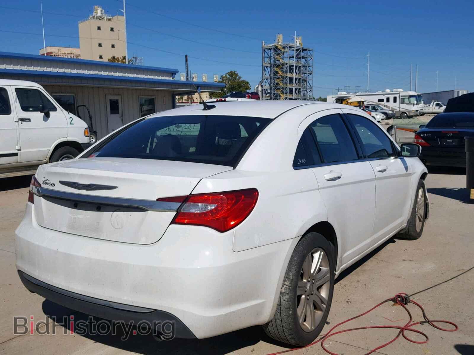2012 CHRYSLER 200 - VIN: 1C3CCBAB4CN295485 - Фото 4