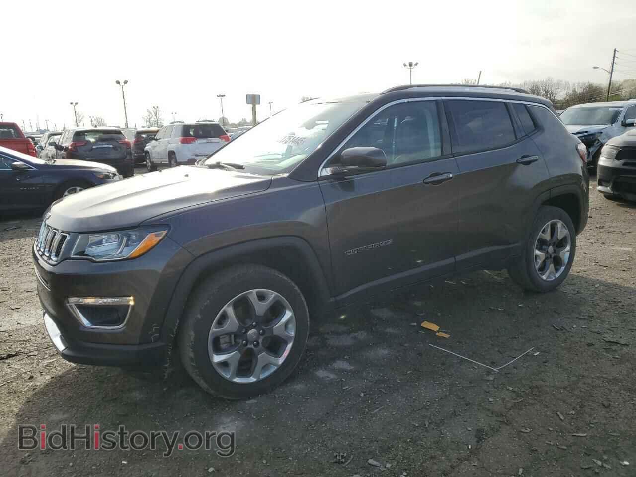Фотография 3C4NJDCB8JT115196 - JEEP COMPASS 2018