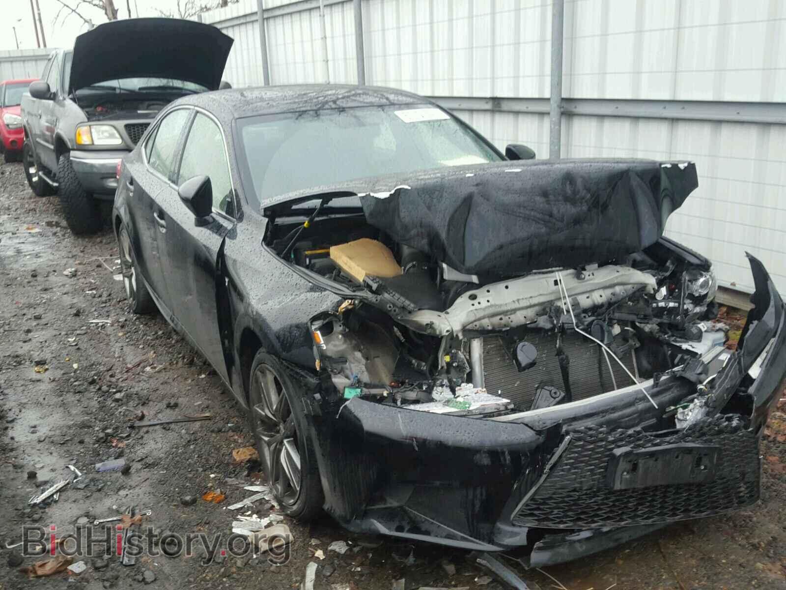 Photo JTHCM1D28G5004215 - LEXUS IS300 2016