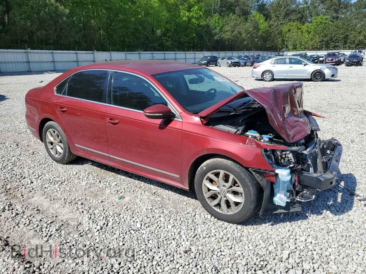 2017 VOLKSWAGEN PASSAT - VIN: 1VWAT7A32HC013658 - Фото 4
