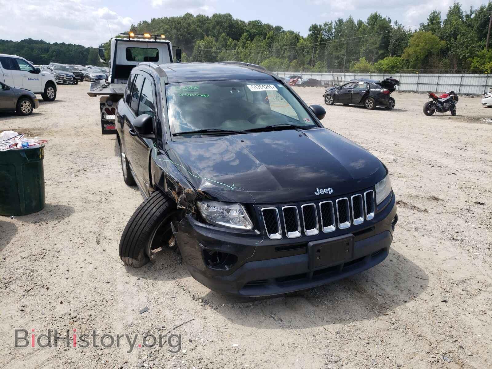 Photo 1J4NT1FA3BD138074 - JEEP COMPASS 2011