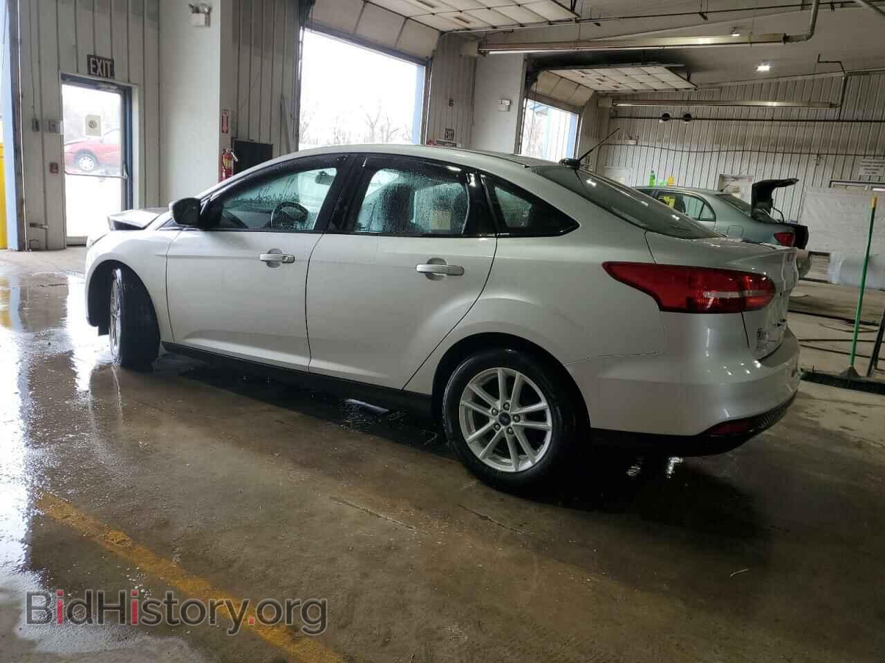 2017 FORD FOCUS - VIN: 1FADP3F2XHL297527 - Photo 2