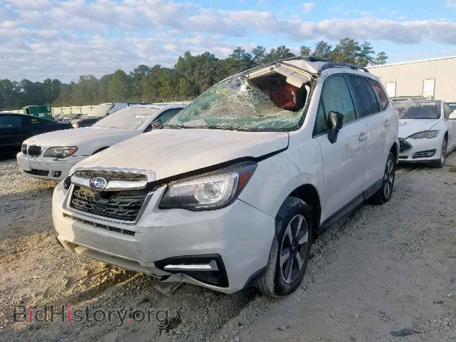 2017 SUBARU FORESTER - VIN: JF2SJARC3HH532558 - Фото 2