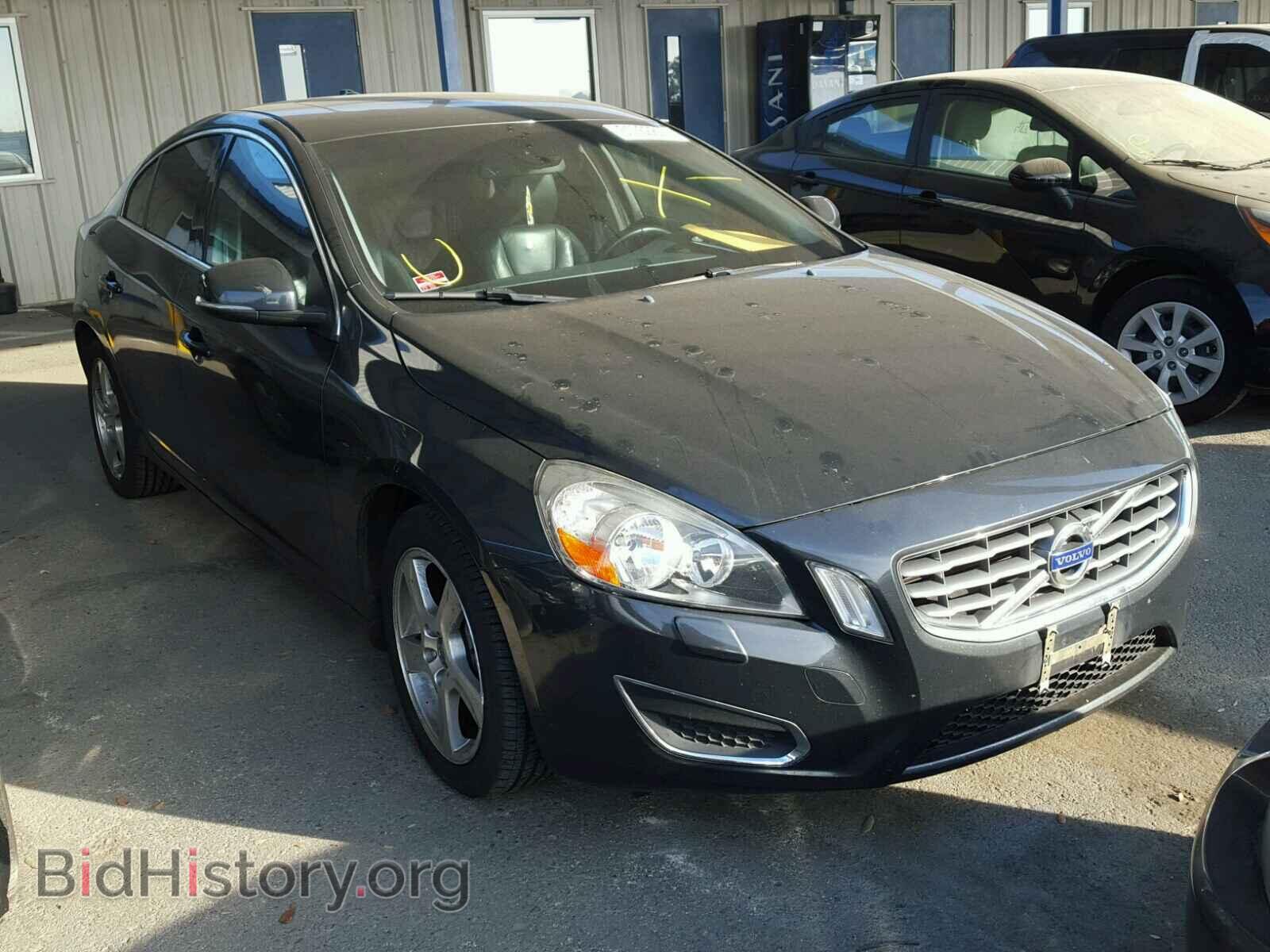 Фотография YV1622FS7C2132670 - VOLVO S60 2012