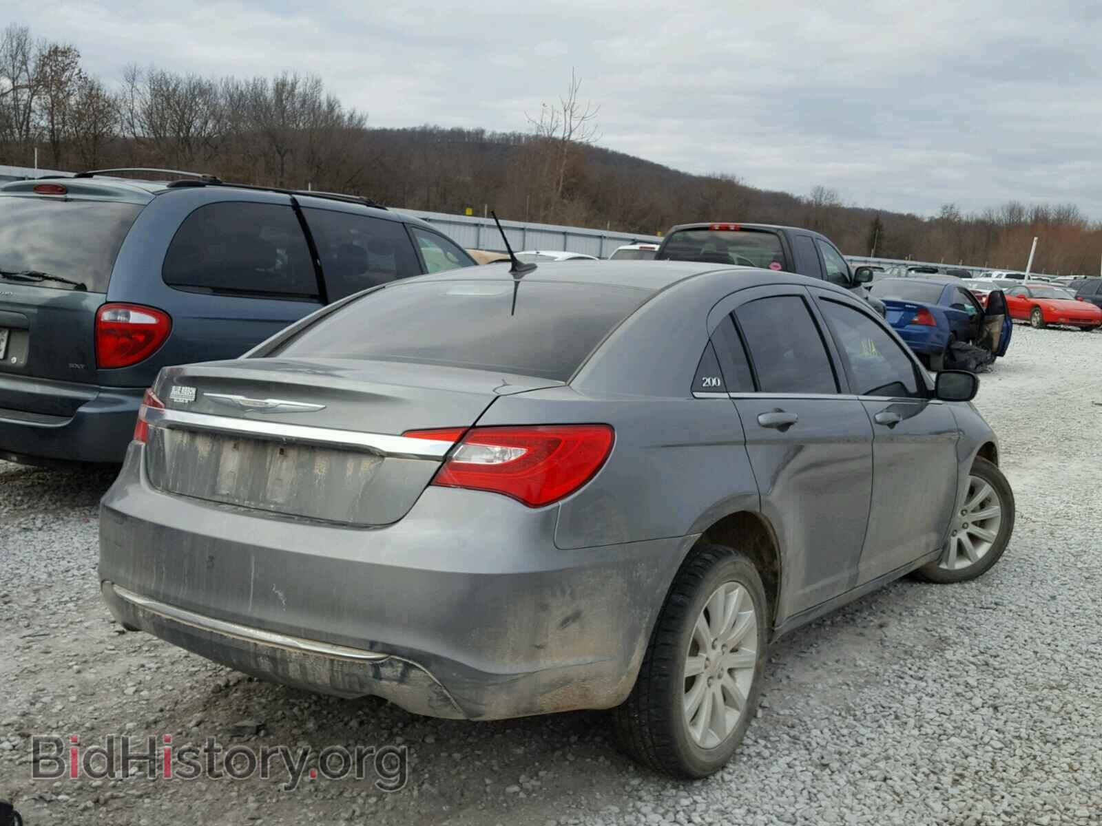 2013 CHRYSLER 200 - VIN: 1C3CCBBB8DN545536 - Фото 4