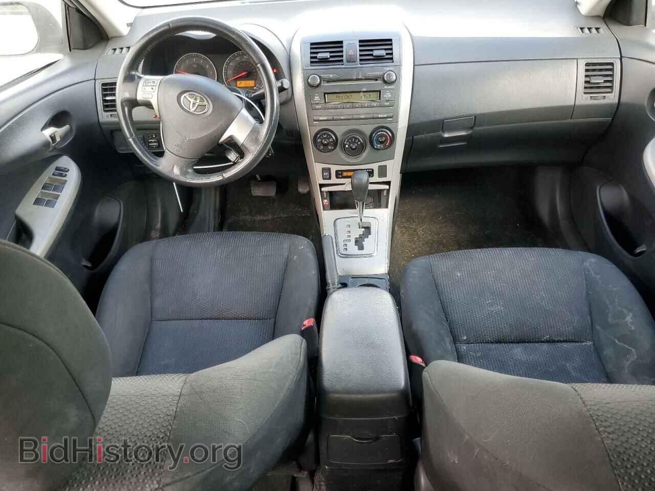 2010 TOYOTA COROLLA - VIN: 2T1BU4EE8AC407497 - Фото 8