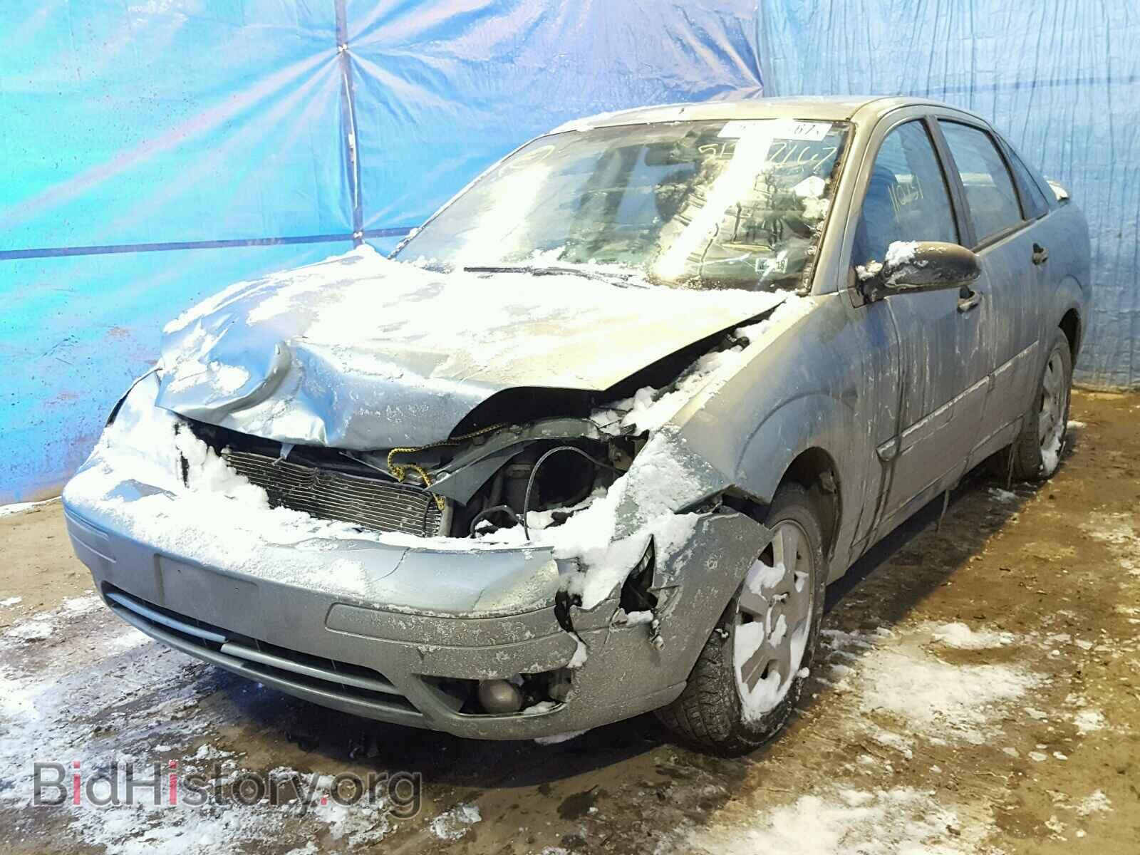 2006 FORD FOCUS - VIN: 1FAFP34N66W133077 - Фото 2