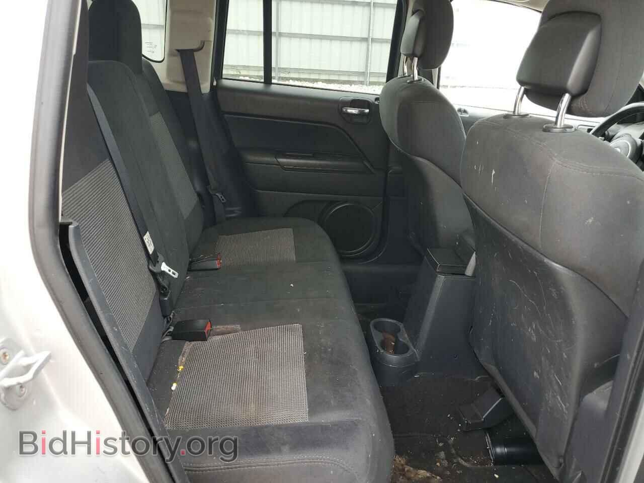 2011 JEEP COMPASS - VIN: 1J4NT1FB2BD175240 - Фото 11