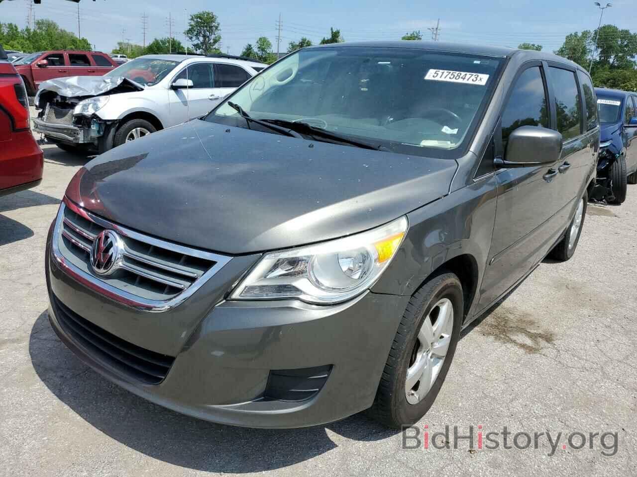 Photo 2V4RW3D17AR322691 - VOLKSWAGEN ROUTAN 2010