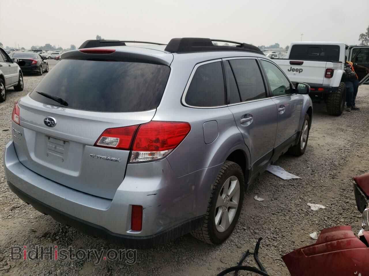 2013 SUBARU OUTBACK - VIN: 4S4BRCCC2D3318241 - Photo 4