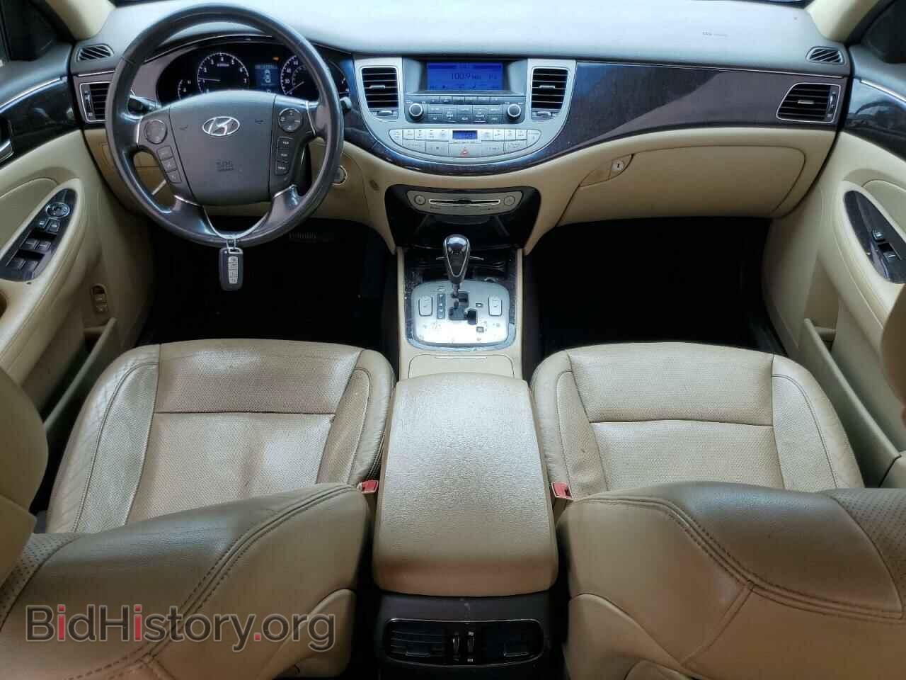 2011 HYUNDAI GENESIS - VIN: KMHGC4DE4BU131426 - Фото 8