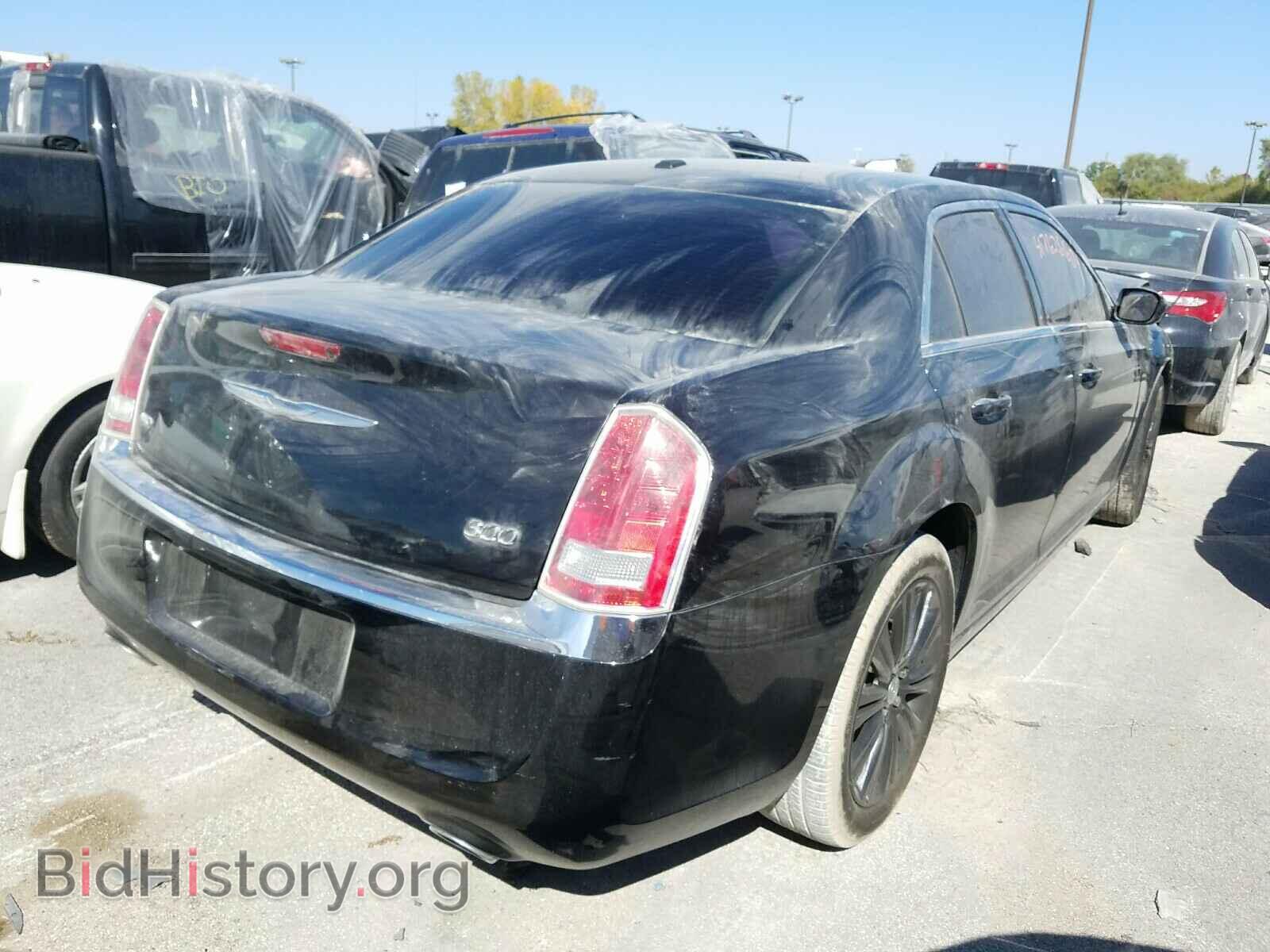 2014 CHRYSLER 300 - VIN: 2C3CCARG2EH273443 - Фото 4