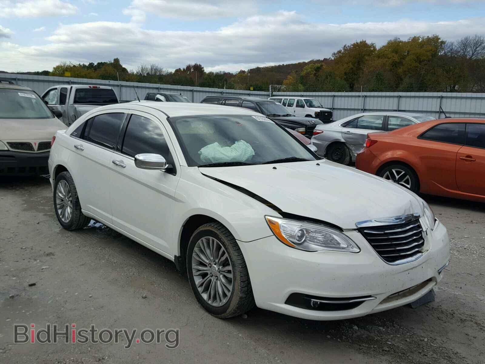 Фотография 1C3BC2FBXBN520429 - CHRYSLER 200 2011