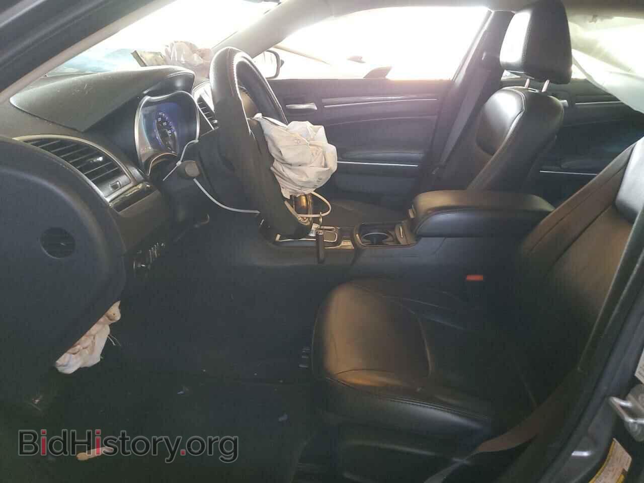 2016 CHRYSLER 300 - VIN: 2C3CCAAG5GH295578 - Фото 7