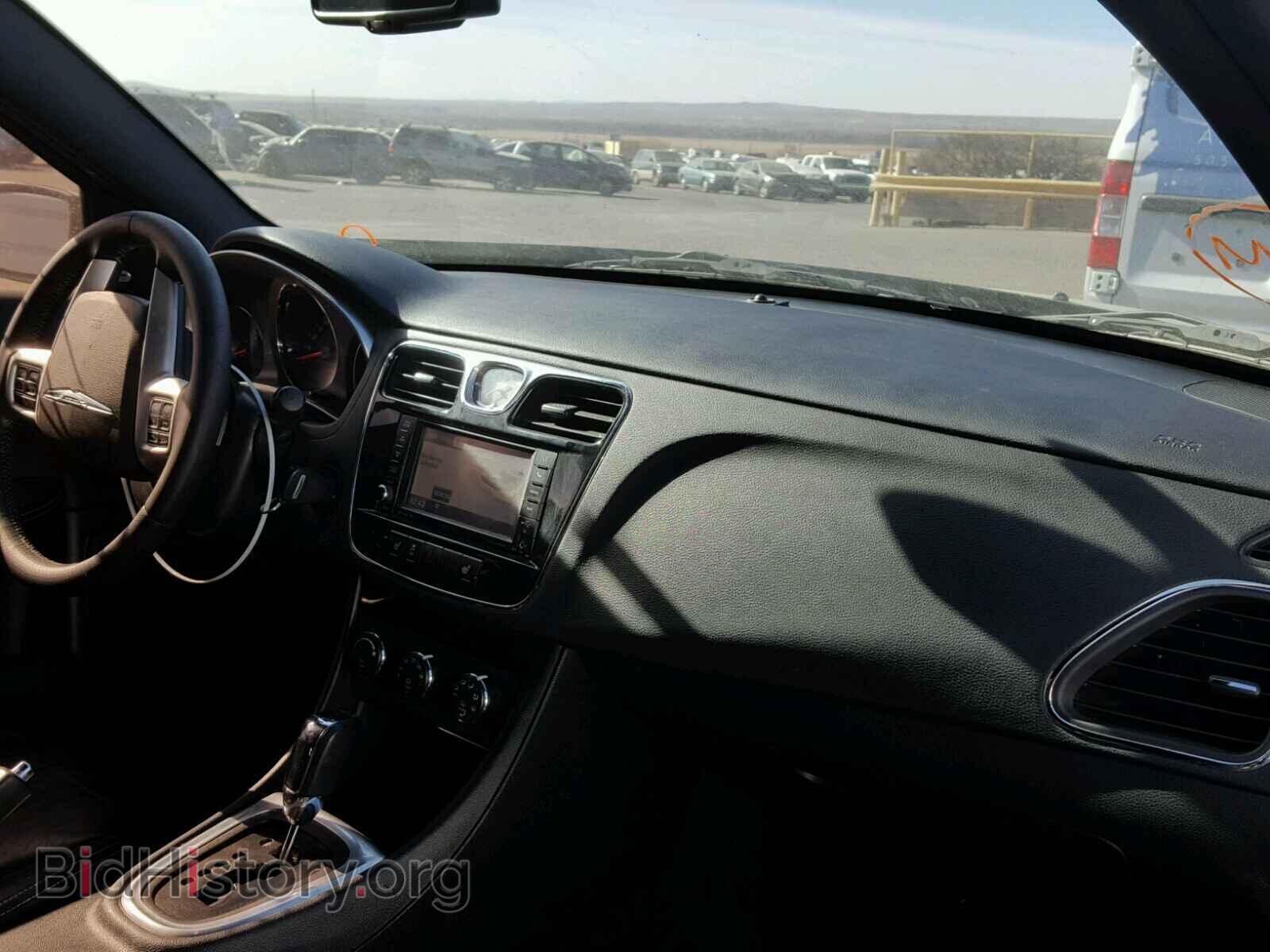 2012 CHRYSLER 200 - VIN: 1C3CCBHG4CN210257 - Фото 9