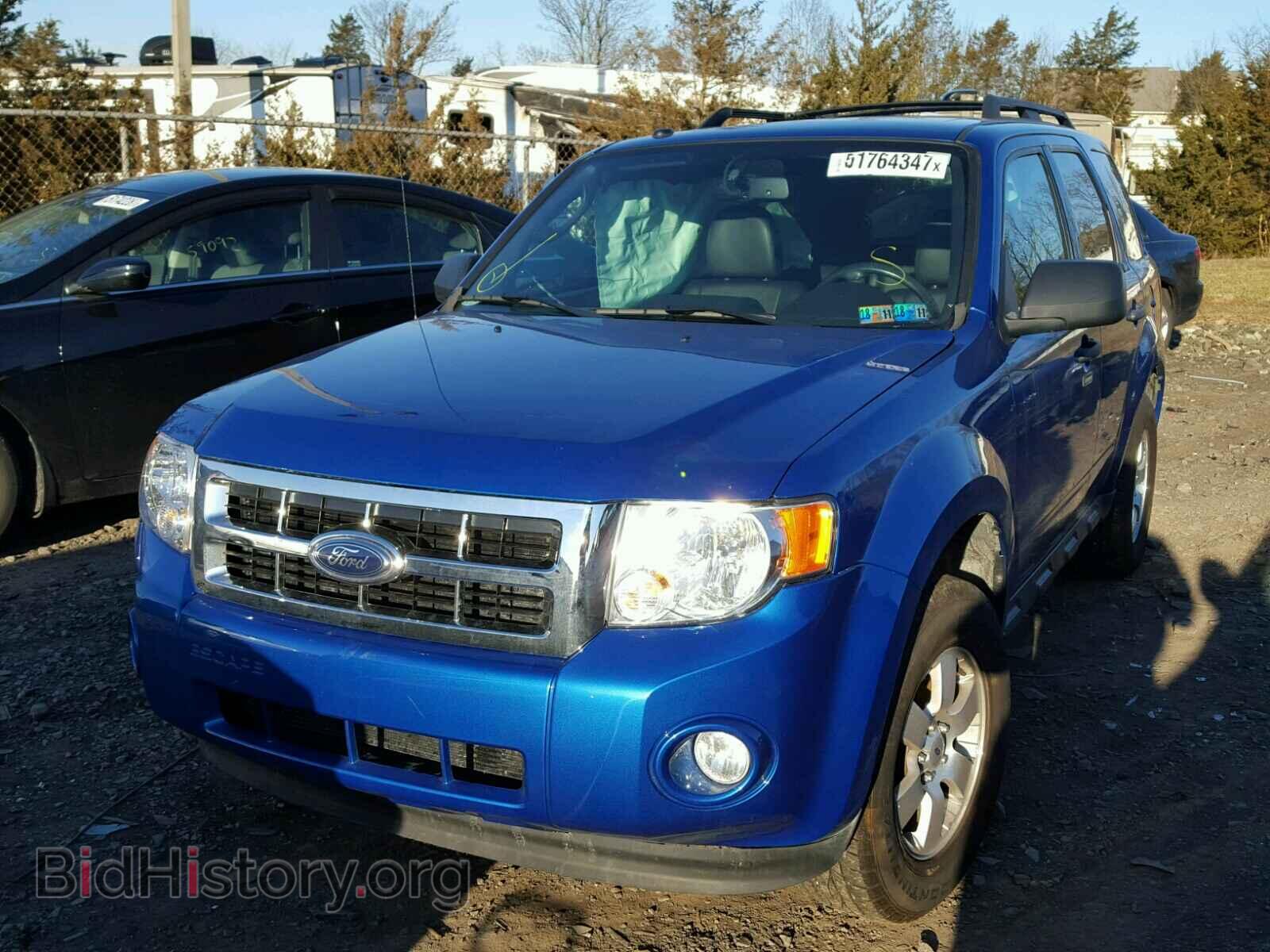 2011 FORD ESCAPE - VIN: 1FMCU0D74BKB01098 - Фото 2