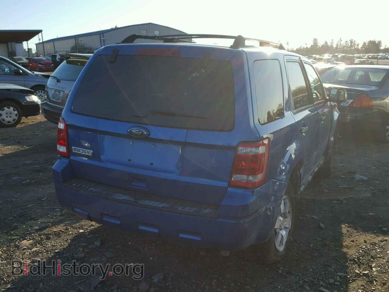 2011 FORD ESCAPE - VIN: 1FMCU0D74BKB01098 - Фото 4