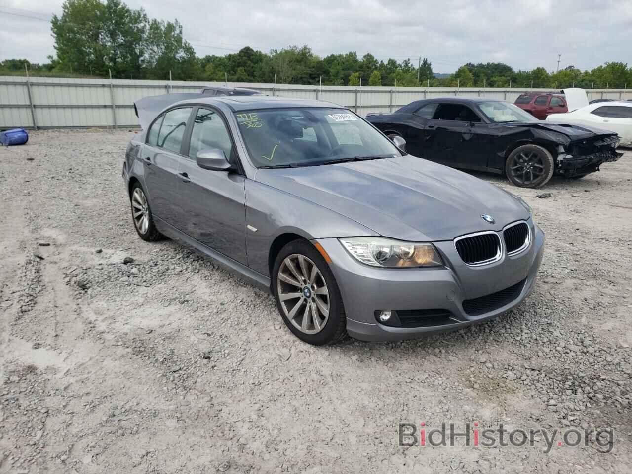 Photo WBAPH77589NM45682 - BMW 3 SERIES 2009