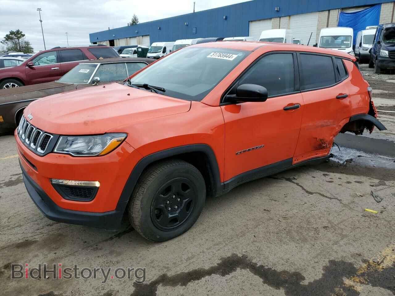 Фотография 3C4NJDAB3HT666276 - JEEP COMPASS 2017
