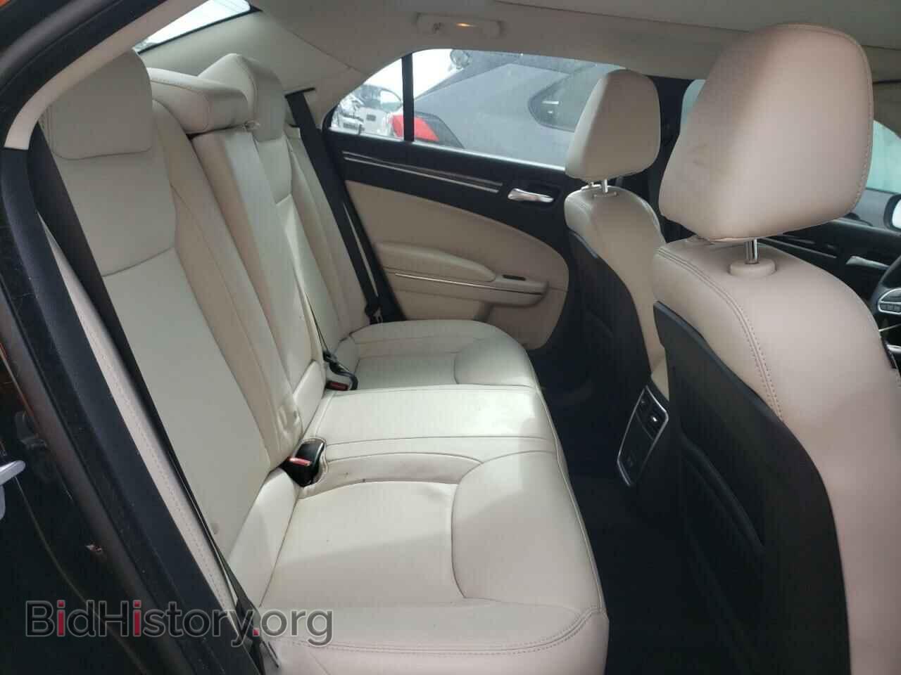 2017 CHRYSLER 300 - VIN: 2C3CCARG3HH521901 - Фото 6