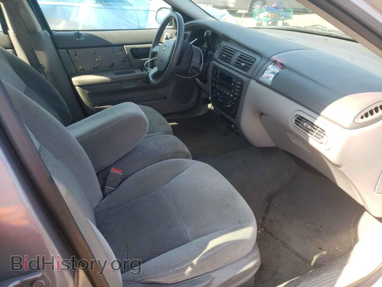 2006 FORD TAURUS - VIN: 1FAFP53U36A218167 - Фото 5