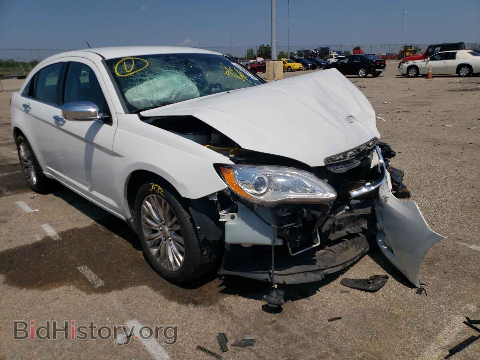 Фотография 1C3CCBCGXDN553454 - CHRYSLER 200 2013