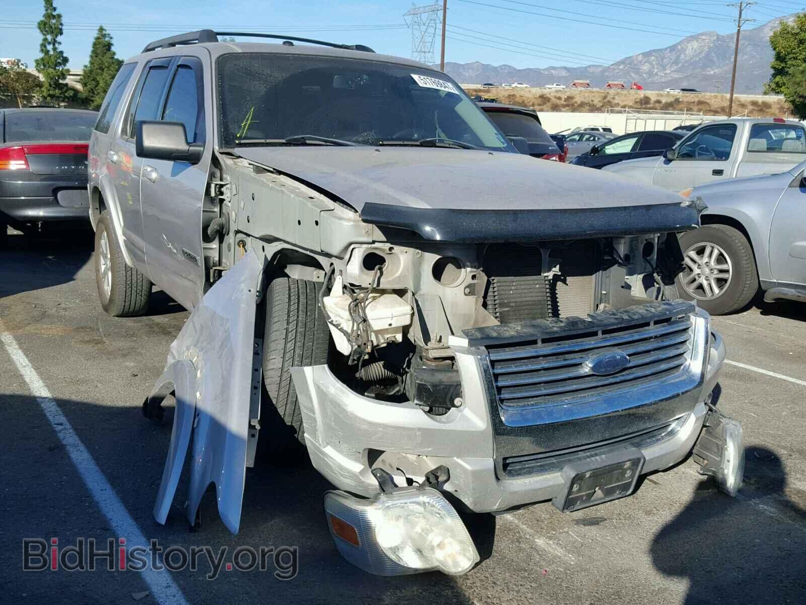 Фотография 1FMEU73E18UB00182 - FORD EXPLORER 2008