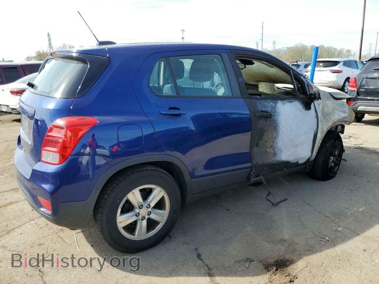 2017 CHEVROLET TRAX - VIN: 3GNCJNSB2HL216606 - Фото 3