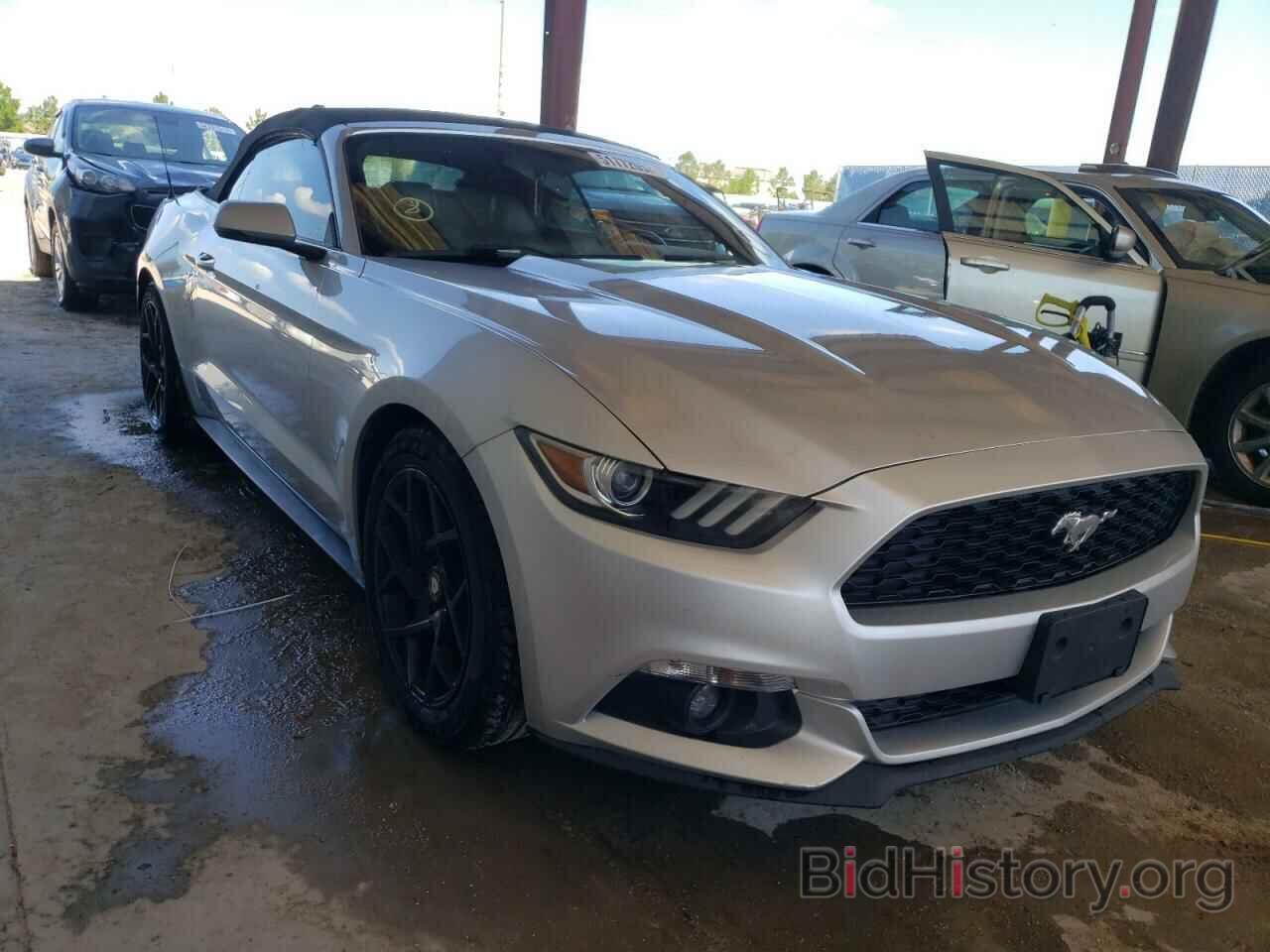 Photo 1FATP8UH1G5243293 - FORD MUSTANG 2016