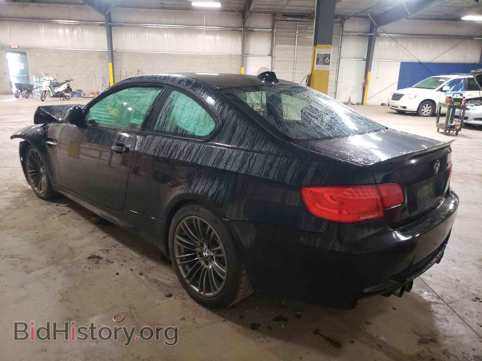 2011 BMW M3 - VIN: WBSKG9C59BE367588 - Фото 3
