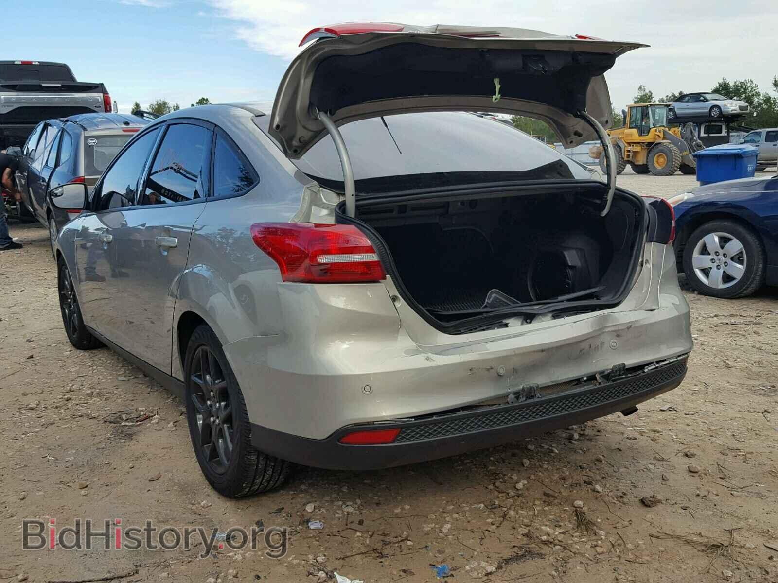 2016 FORD FOCUS - VIN: 1FADP3F26GL266452 - Photo 3