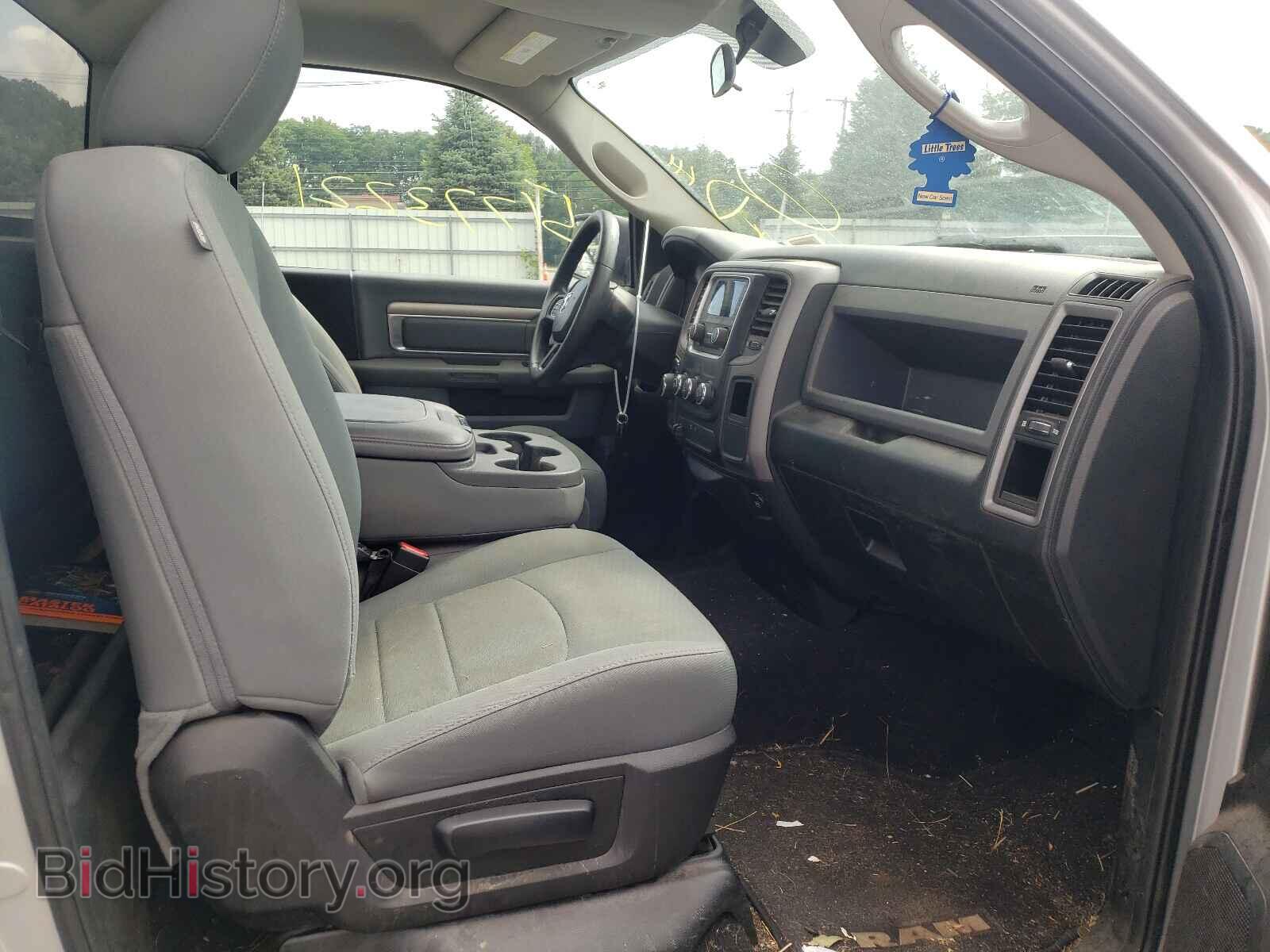 2017 RAM 1500 - VIN: 3C6JR7DG5HG672368 - Фото 5