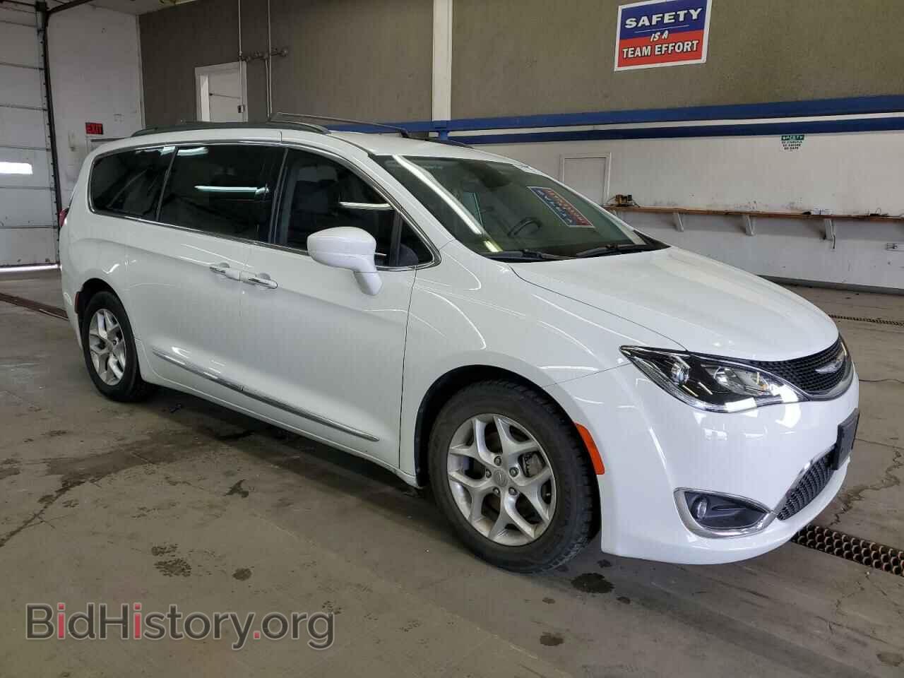 2017 CHRYSLER PACIFICA - VIN: 2C4RC1BG9HR810176 - Photo 4