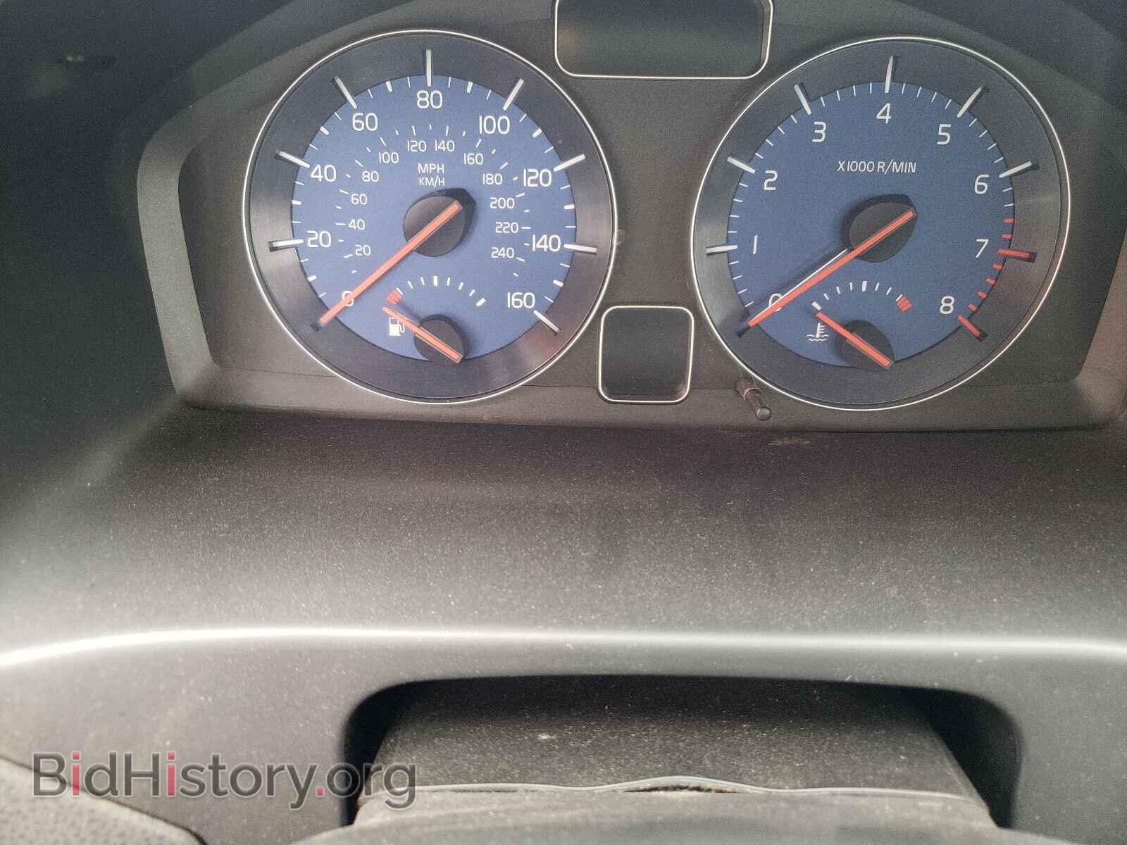 2013 VOLVO C30 - VIN: YV1672MK1D2302012 - Фото 8
