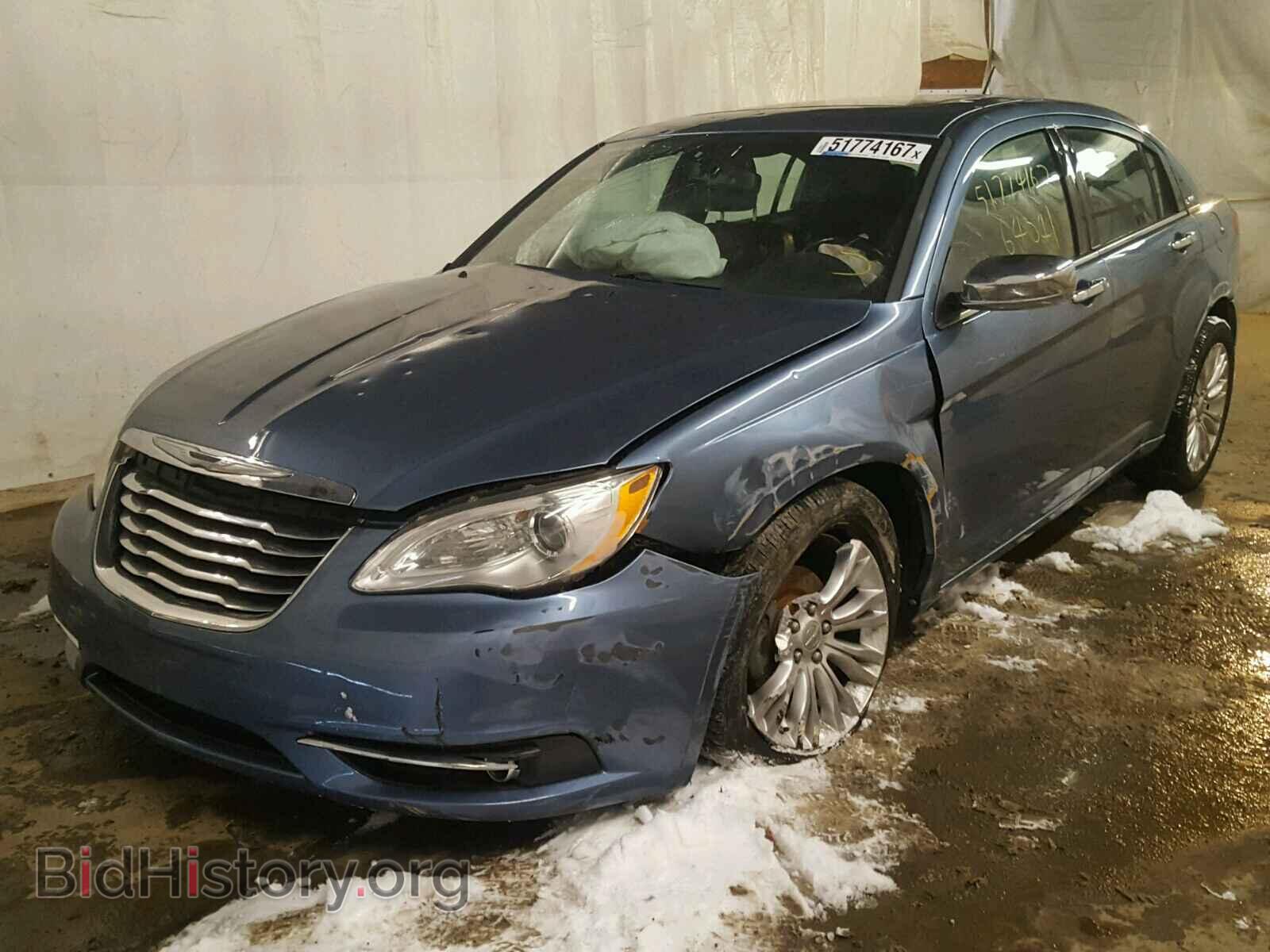 2011 CHRYSLER 200 - VIN: 1C3BC2FG2BN569863 - Фото 2