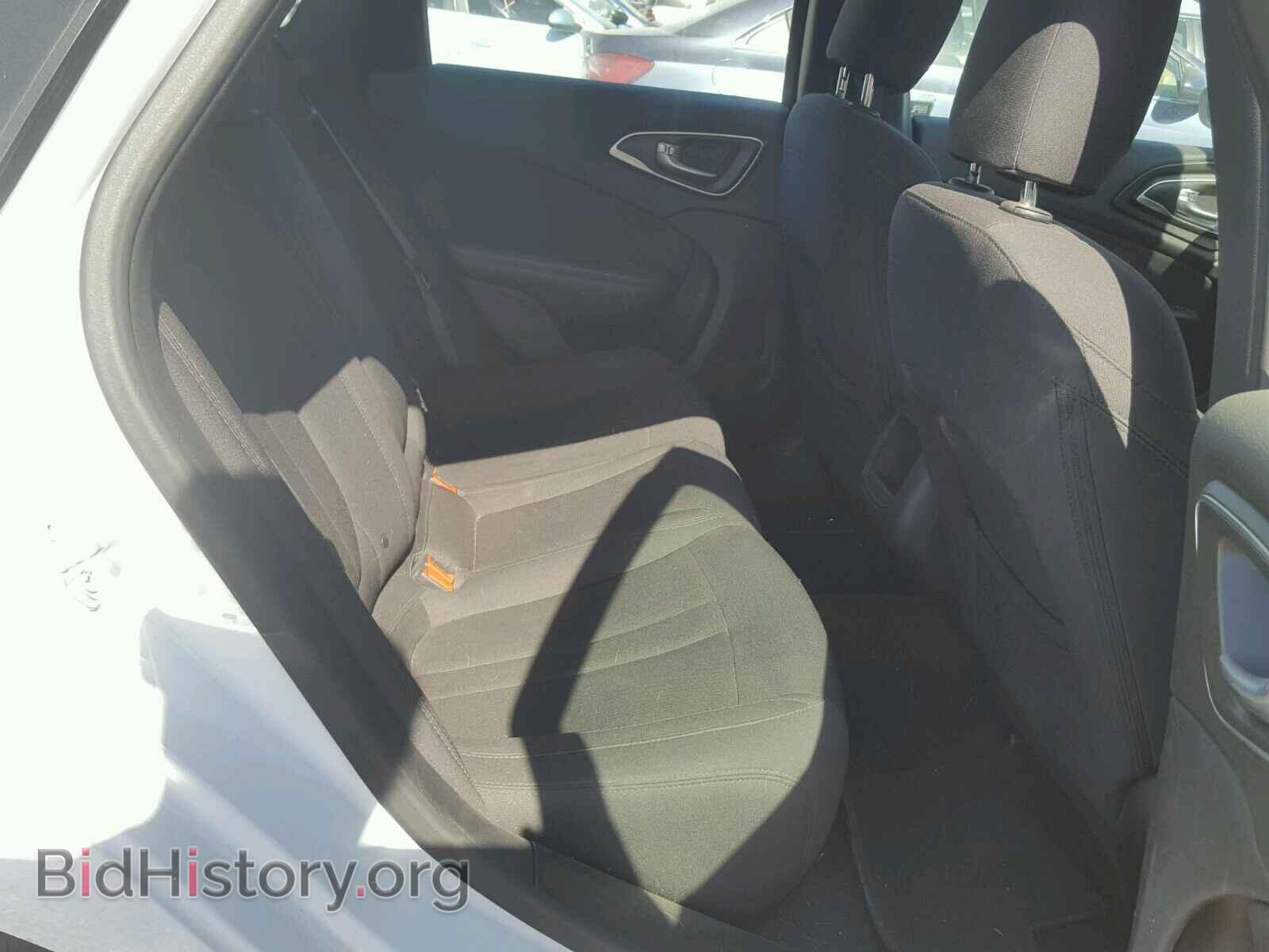 2015 CHRYSLER 200 - VIN: 1C3CCCAB3FN584674 - Photo 6
