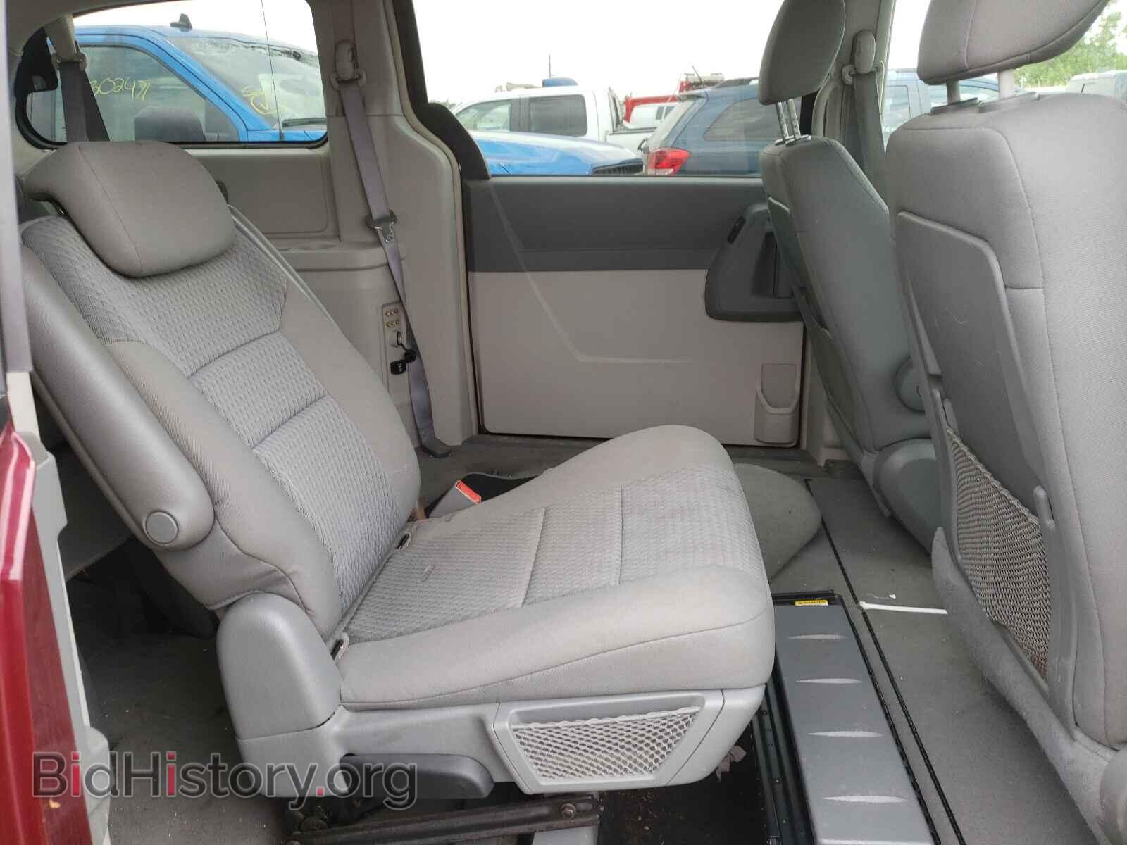 2009 CHRYSLER MINIVAN - VIN: 2A8HR54139R567274 - Фото 6