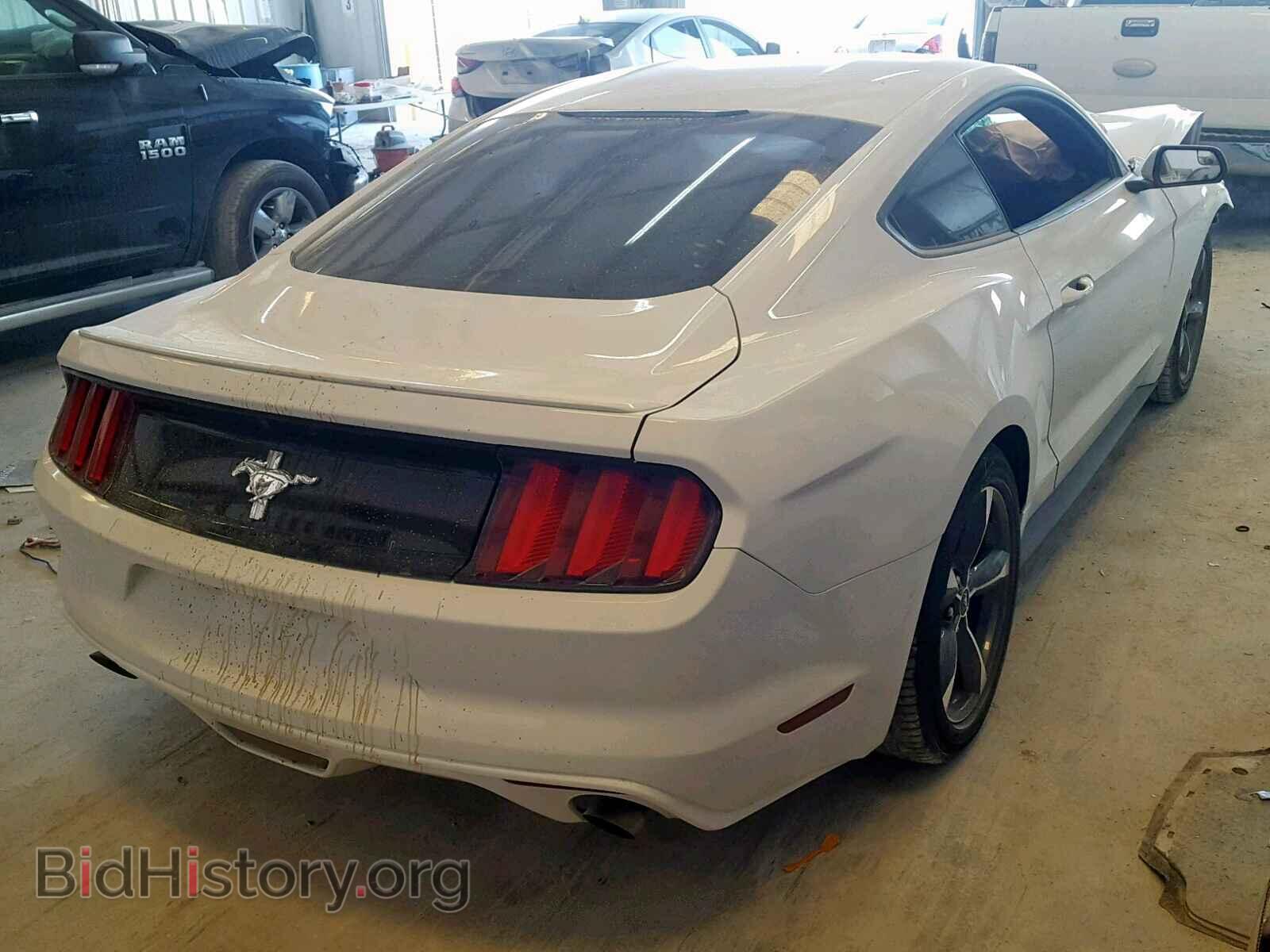 2016 FORD MUSTANG - VIN: 1FA6P8AM4G5215521 - Фото 4