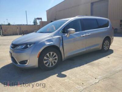 2017 Chrysler PACIFICA Touring L, silver — VIN 2C4RC1BG2HR702949, Copart