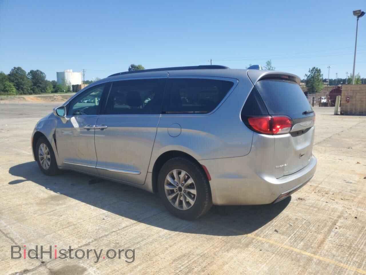 2017 CHRYSLER PACIFICA - VIN: 2C4RC1BG2HR702949 - Фото 2