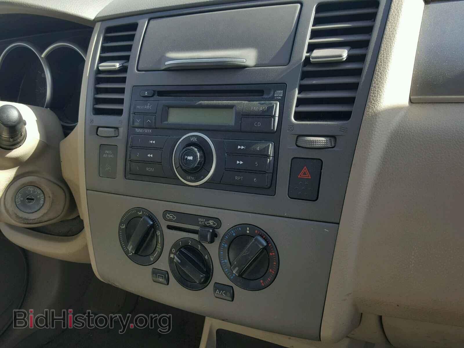 2007 NISSAN VERSA - VIN: 3N1BC11E27L412825 - Фото 9