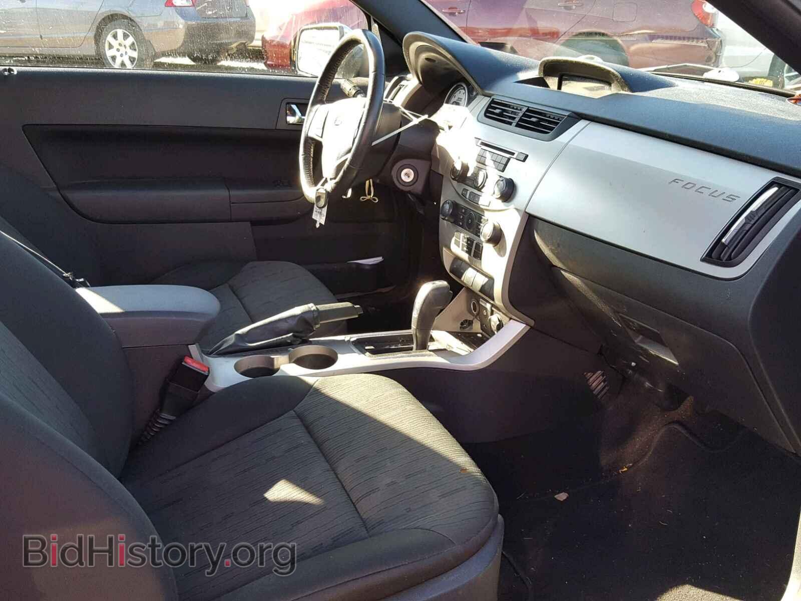 2008 FORD FOCUS - VIN: 1FAHP33N58W242112 - Фото 3