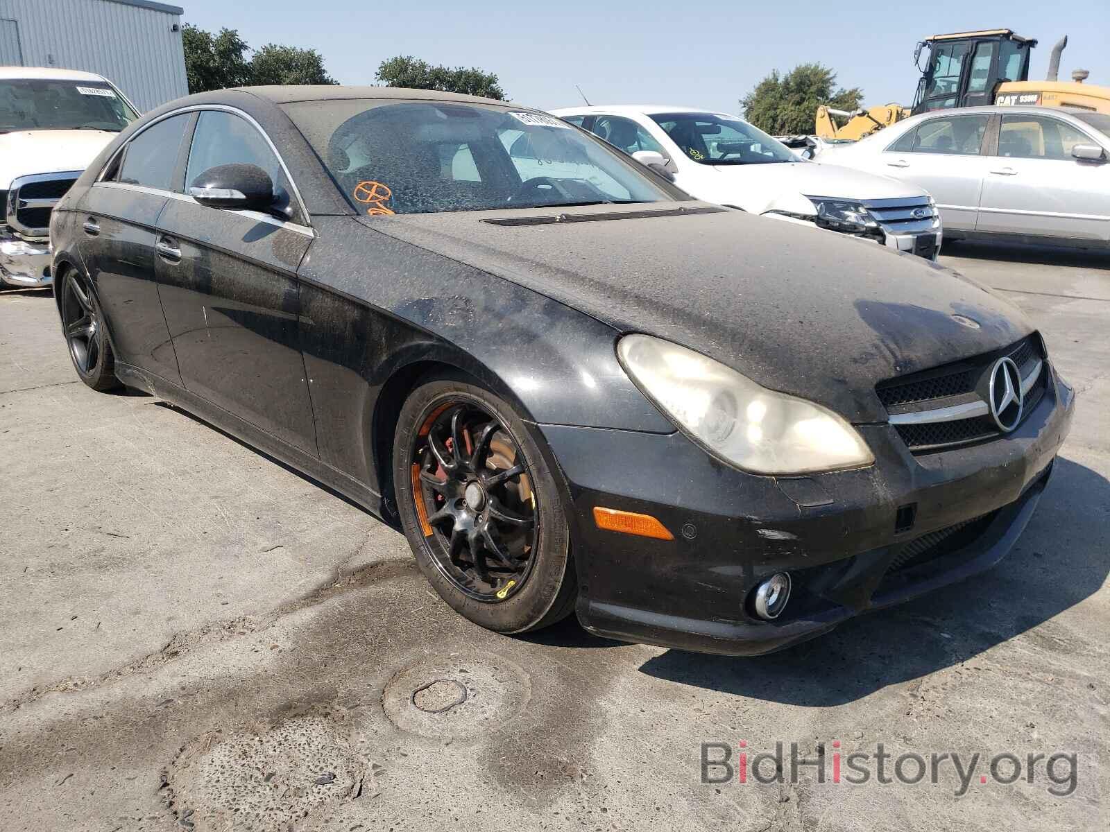 Photo WDDDJ72XX8A119073 - MERCEDES-BENZ CLS-CLASS 2008