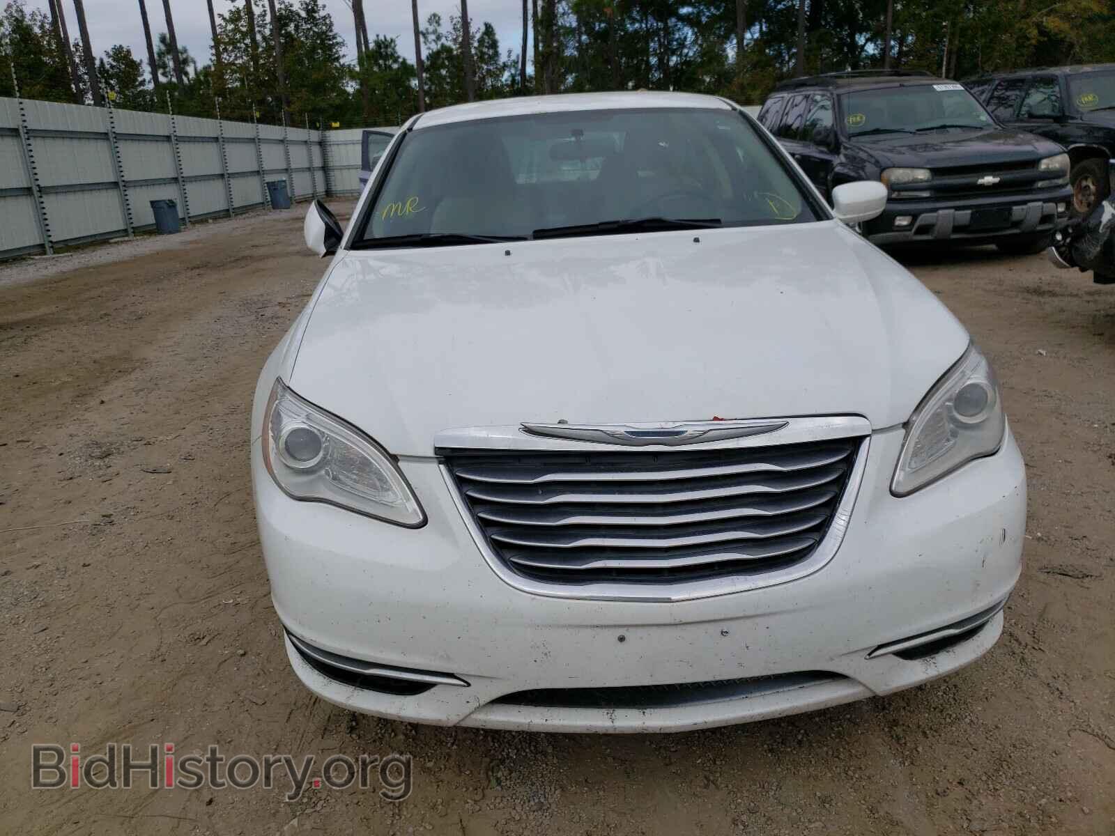 2013 CHRYSLER 200 - VIN: 1C3CCBAB1DN618764 - Фото 9