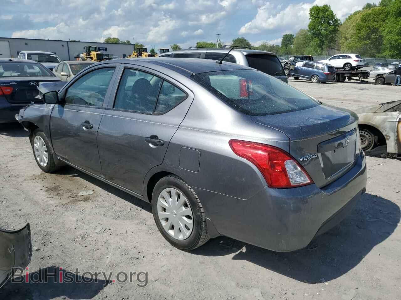 2017 NISSAN VERSA - VIN: 3N1CN7AP3HL889400 - Фото 2