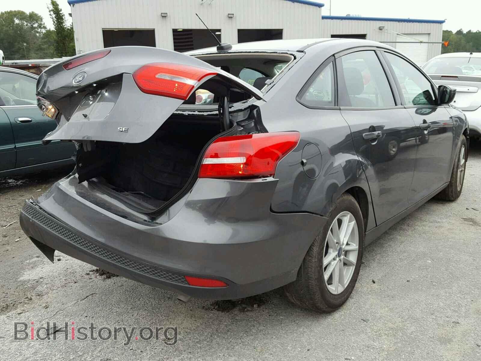 2018 FORD FOCUS SE - VIN: 1FADP3F22JL318960 - Фото 4
