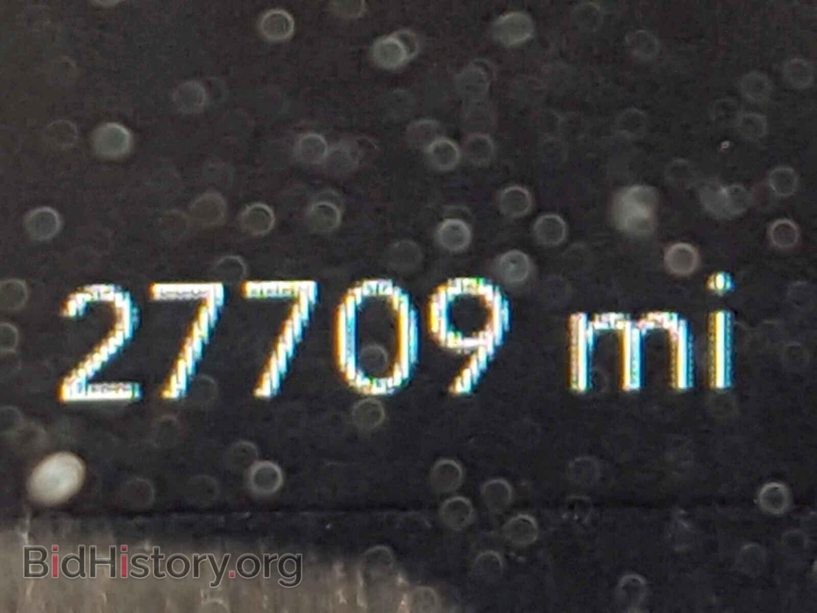 2017 DODGE CHALLENGER - VIN: 2C3CDZBT3HH509380 - Фото 8