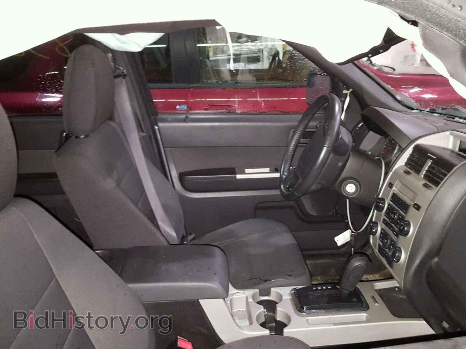 2011 FORD ESCAPE - VIN: 1FMCU9D70BKB25922 - Photo 5